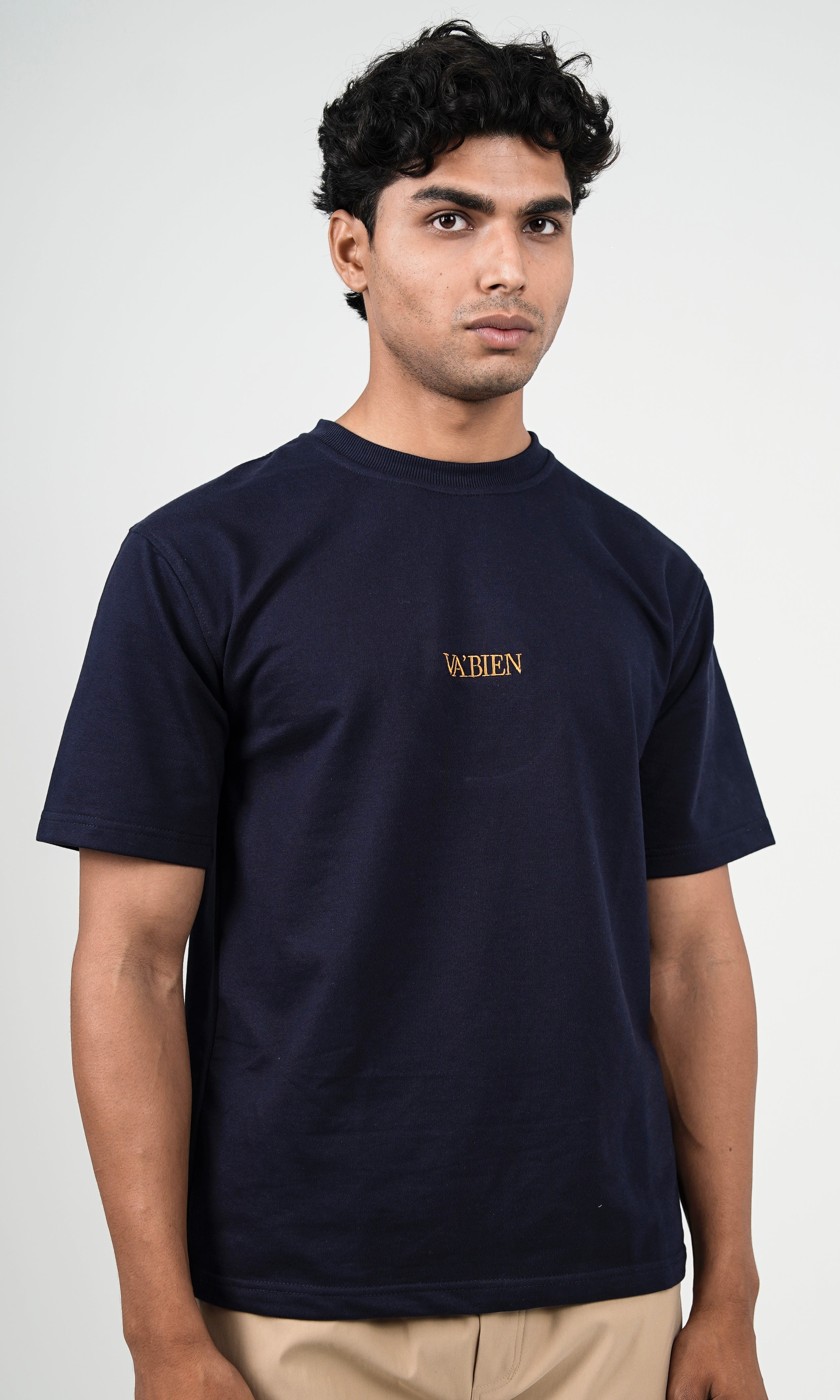SLIGHTLY OVERSIZED TEE (TYPO) - NAVY