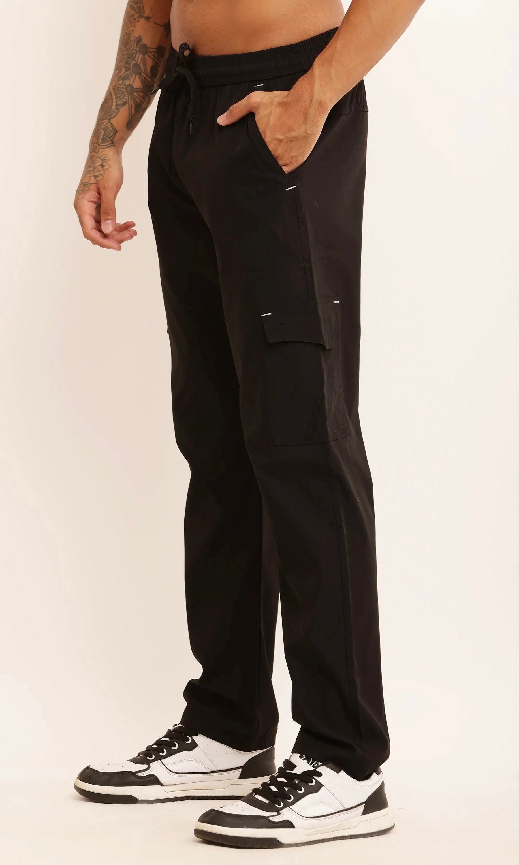 REGULAR FIT TWILL CARGO - BLACK